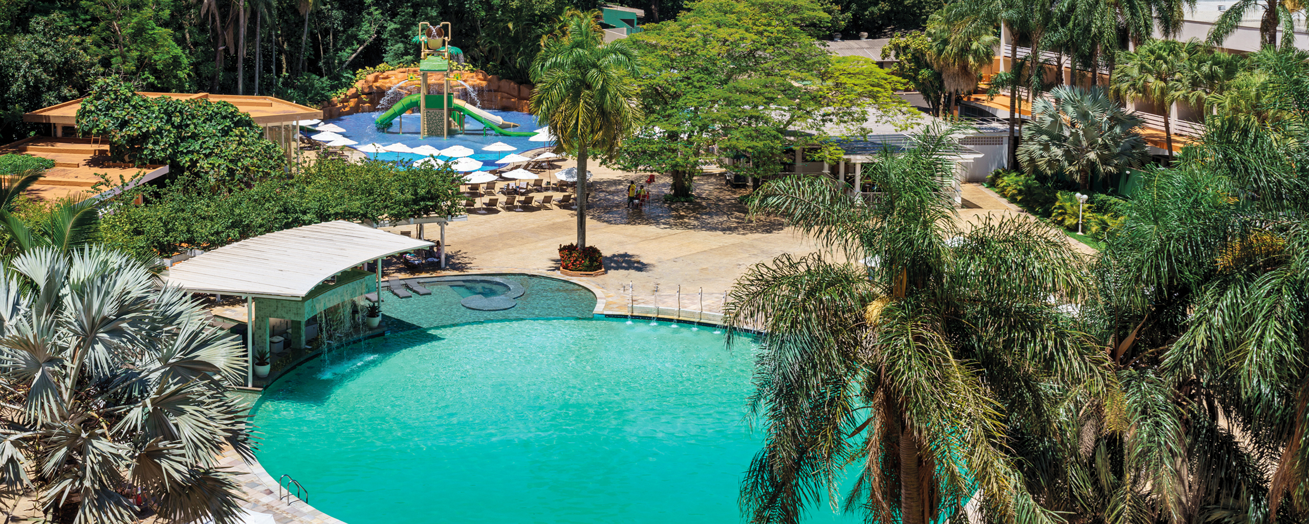 Complexo de piscinas