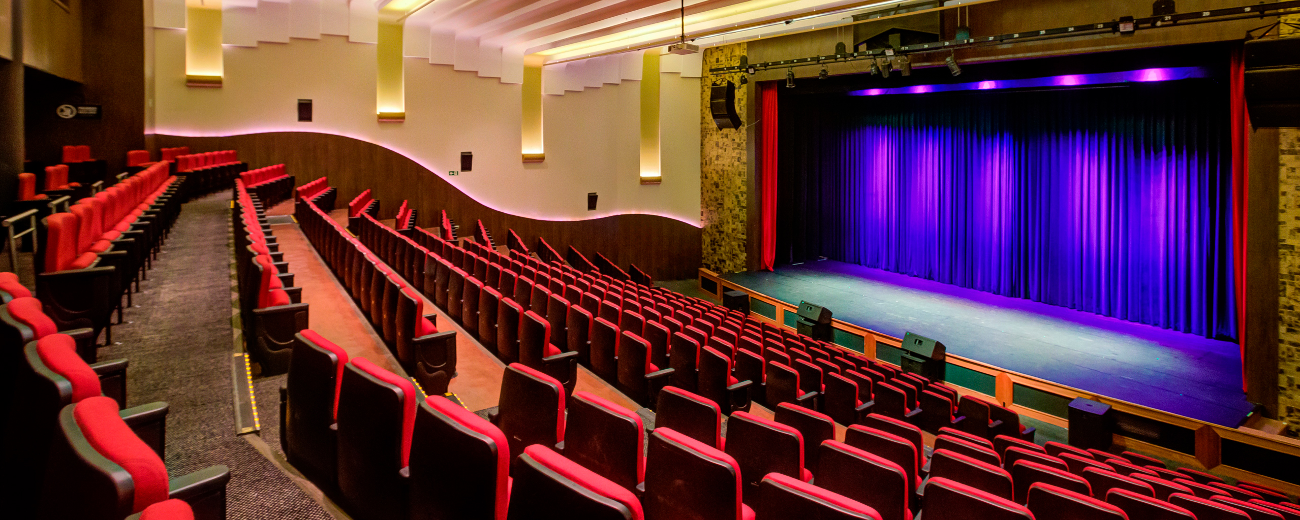Theatro e Cinema