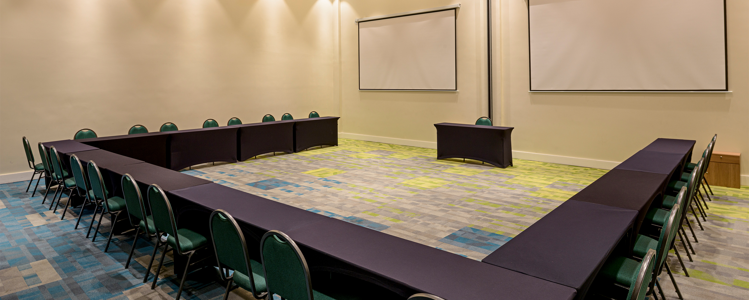 Salas de conferências