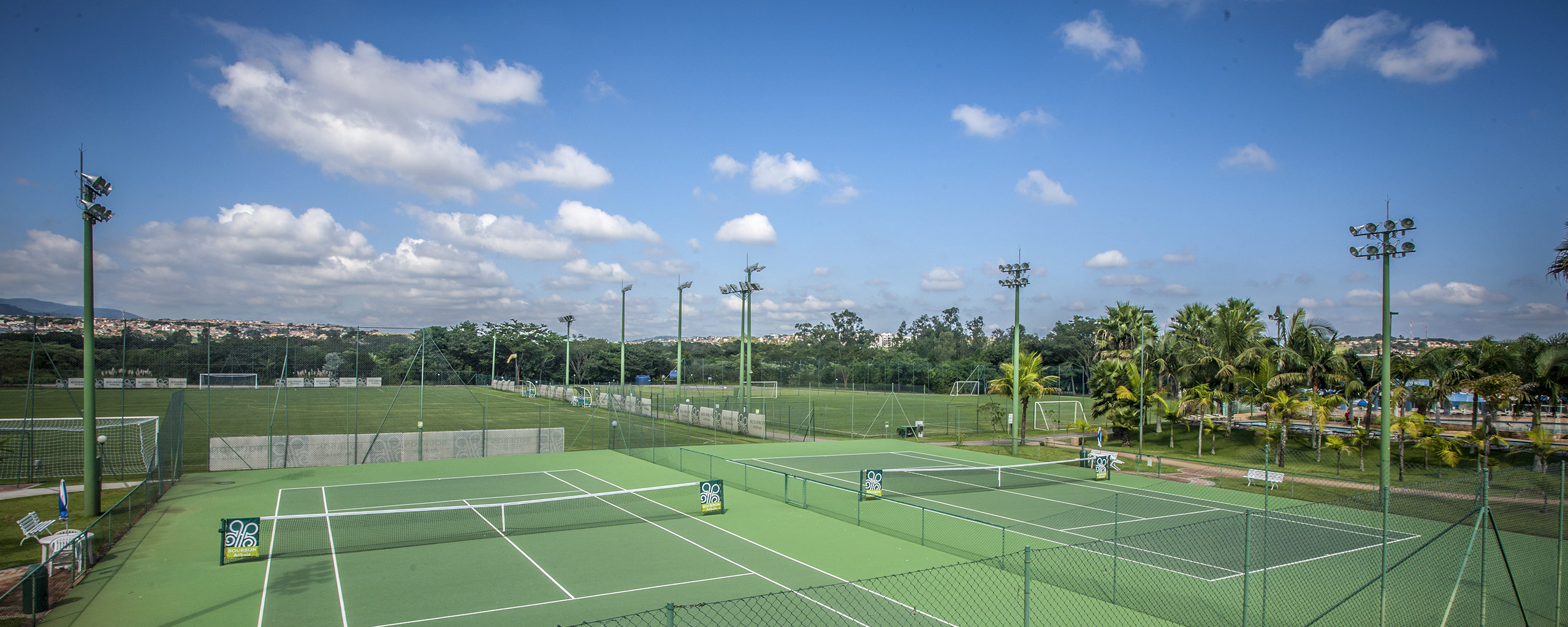 Quadras de Tênis e Beach Tennis